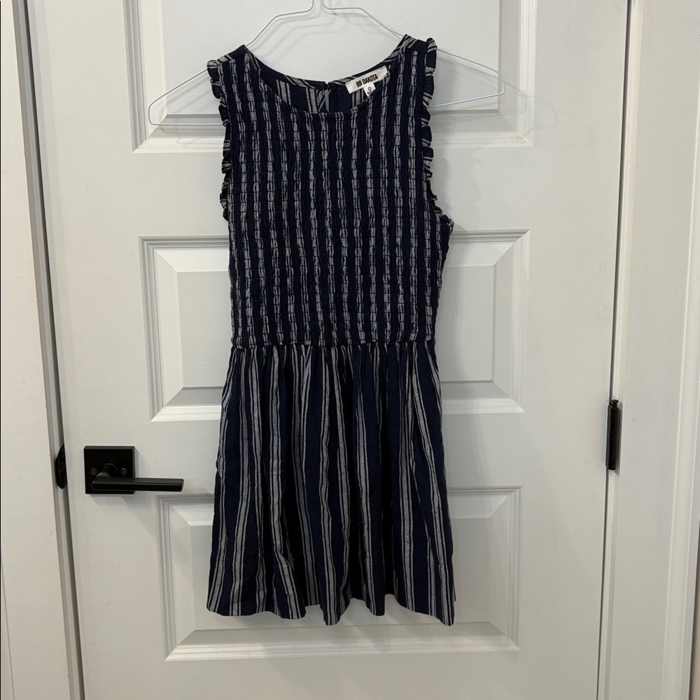 BB Dakota Navy and White Smocked Striped dress. Size 0